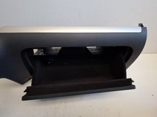 bontott VW SCIROCCO Kesztyűtartó