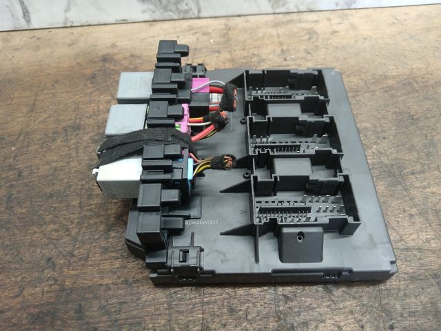 bontott VW SCIROCCO Komfort Elektronika