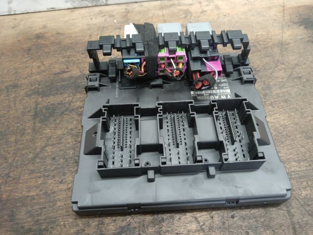 bontott VW SCIROCCO Komfort Elektronika