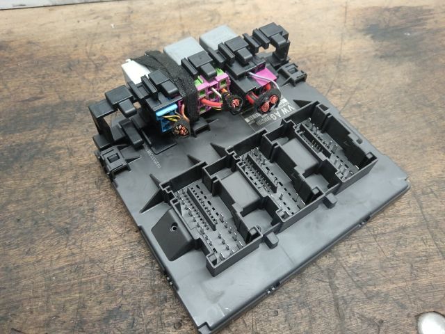 bontott VW SCIROCCO Komfort Elektronika