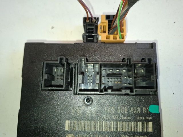 bontott VW SCIROCCO Komfort Elektronika