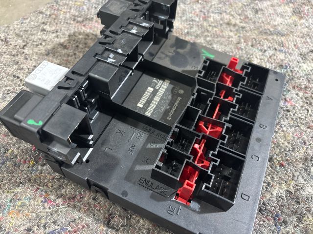 bontott VW SCIROCCO Komfort Elektronika