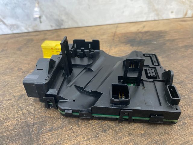 bontott VW SCIROCCO Kormányoszlop Vezérlő