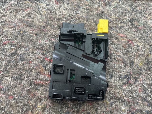 bontott VW SCIROCCO Kormányoszlop Vezérlő