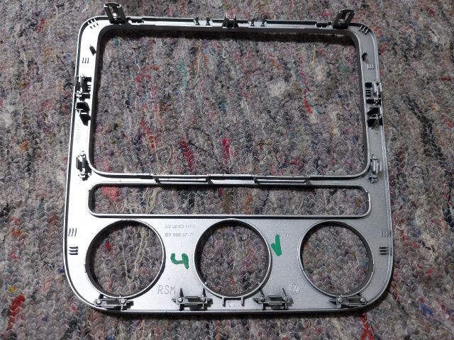 bontott VW SCIROCCO Középkonzol Keret