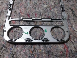 bontott VW SCIROCCO Középkonzol Keret