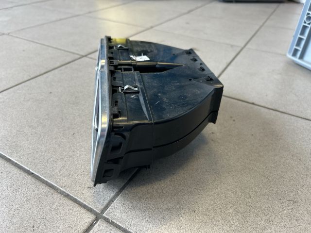 bontott VW SCIROCCO Középső Szellőző