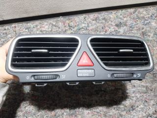 bontott VW SCIROCCO Középső Szellőző