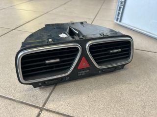 bontott VW SCIROCCO Középső Szellőző