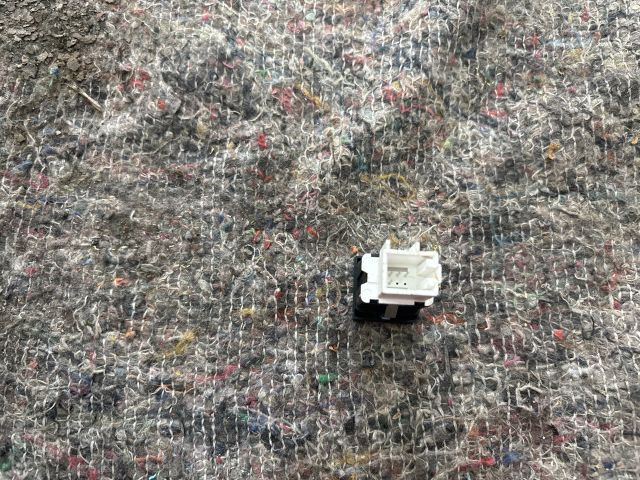 bontott VW SCIROCCO Menetstabilizátor Kapcsoló