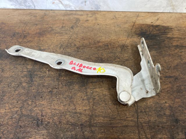 bontott VW SCIROCCO Motorháztető Bal Zsanér