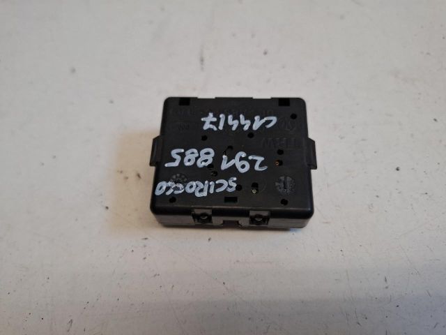 bontott VW SCIROCCO Multikormány Elektronika