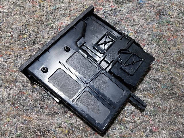 bontott VW SCIROCCO Multimédia Vezérlő