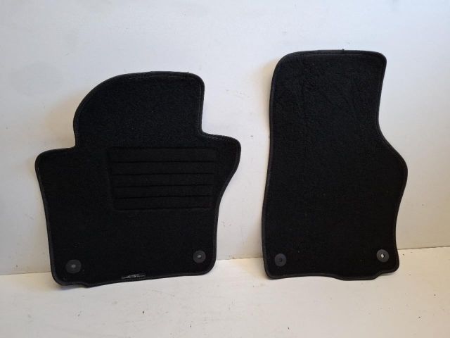 bontott VW SCIROCCO Padlószőnyeg