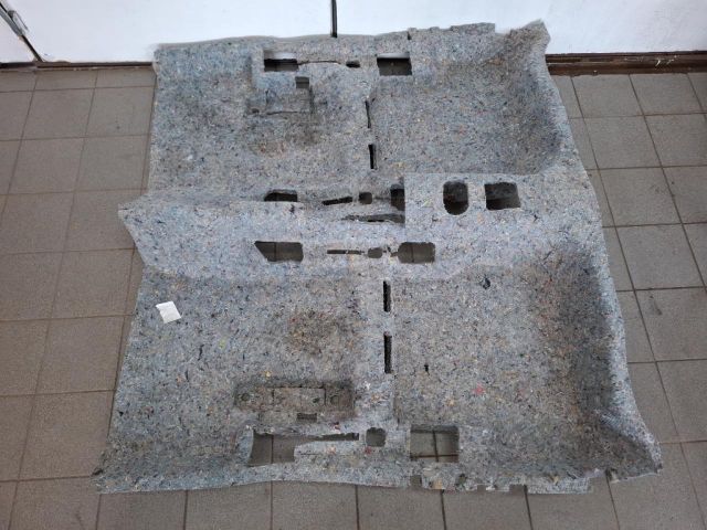 bontott VW SCIROCCO Padlószőnyeg