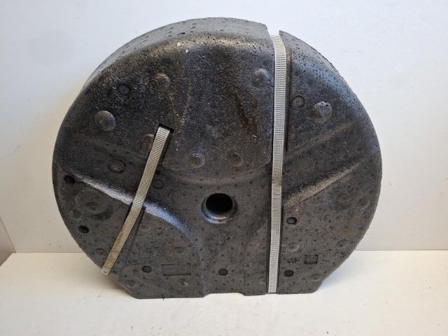 bontott VW SCIROCCO Pótkerék Szerszámtartó