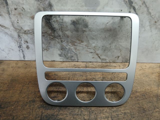 bontott VW SCIROCCO Rádió / CD Keret