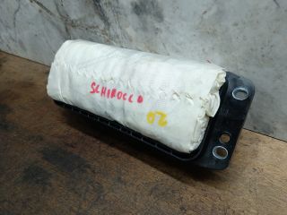 bontott VW SCIROCCO Utasoldali Légzsák