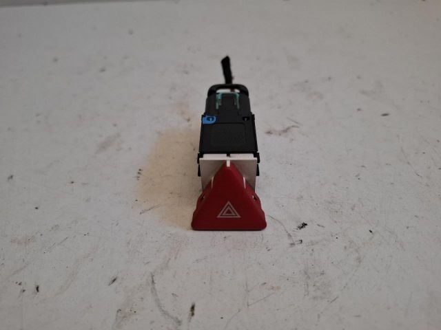 bontott VW SCIROCCO Vészvillogó Kapcsoló