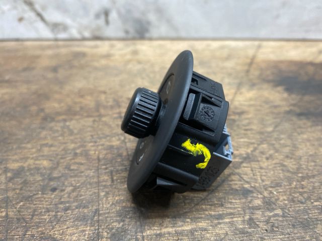 bontott VW SCIROCCO Visszapillantó Tükör Állító Motor