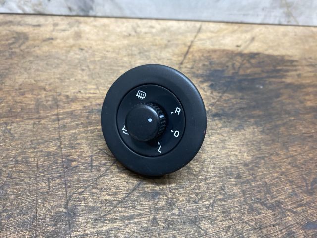 bontott VW SCIROCCO Visszapillantó Tükör Állító Motor