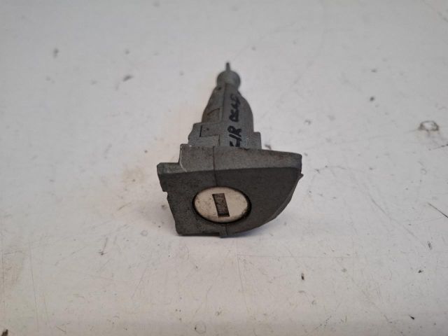 bontott VW SCIROCCO Zárbetét Szett