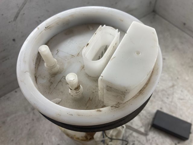 bontott VW SHARAN Üzemanyag Szivattyú