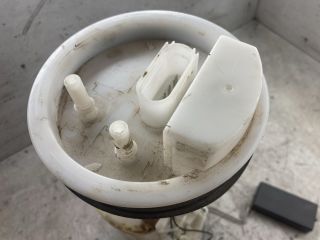 bontott VW SHARAN Üzemanyag Szivattyú