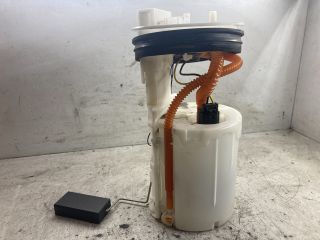 bontott VW SHARAN Üzemanyag Szivattyú