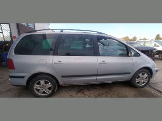 bontott VW SHARAN Jobb első Féknyereg Munkahengerrel