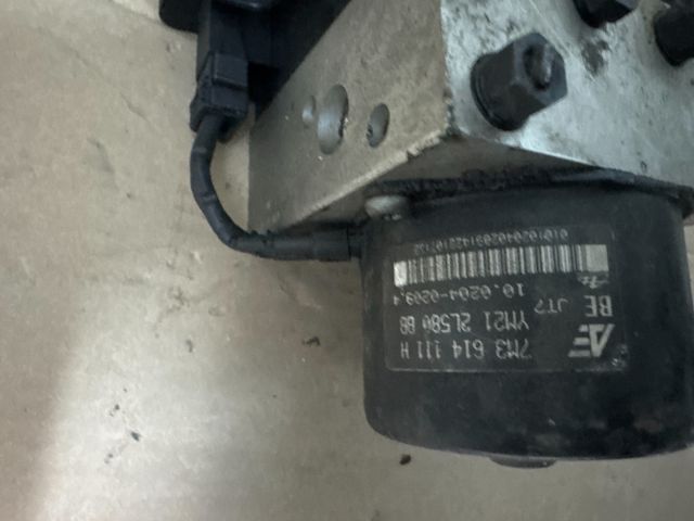 bontott VW SHARAN ABS Kocka