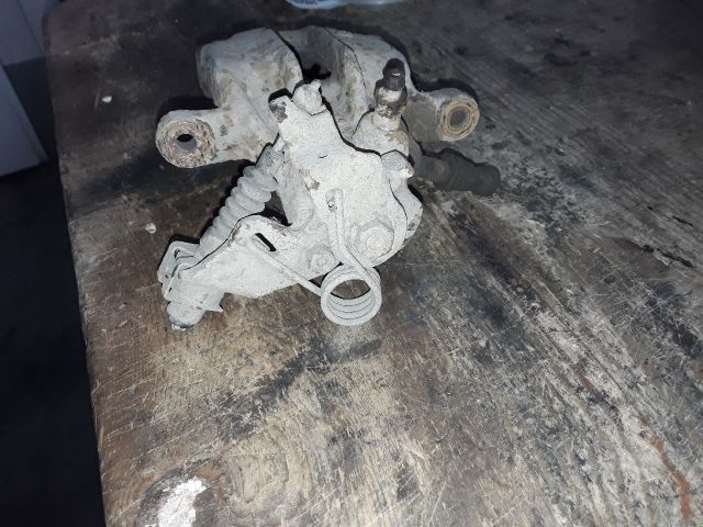 bontott VW SHARAN Bal hátsó Féknyereg Munkahengerrel