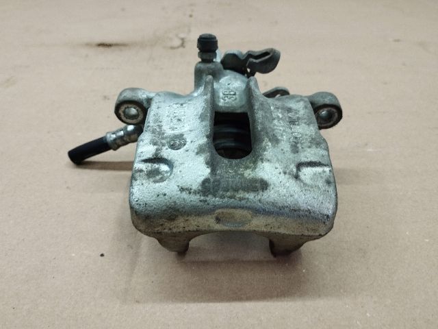 bontott VW SHARAN Bal hátsó Féknyereg Munkahengerrel