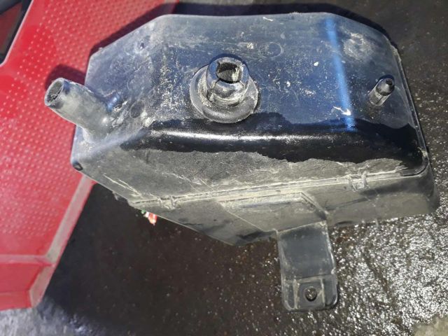 bontott VW SHARAN Biztosítéktábla Motortér