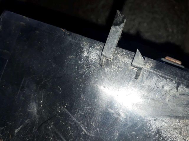 bontott VW SHARAN Biztosítéktábla Motortér