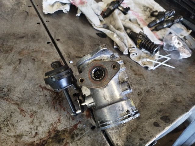 bontott VW SHARAN EGR / AGR Szelep