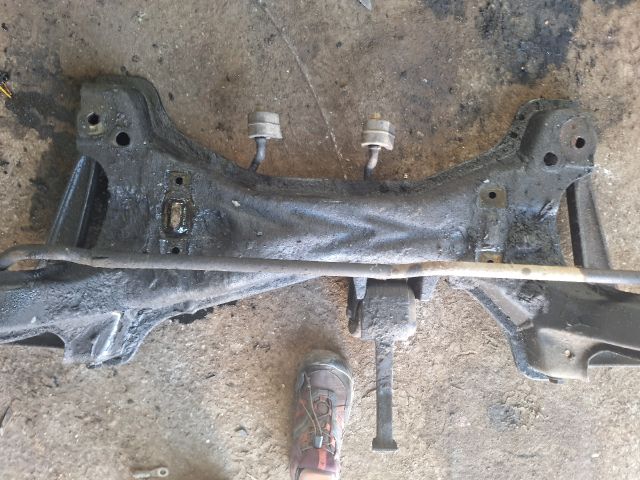 bontott VW SHARAN Első Bölcső