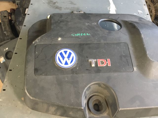 bontott VW SHARAN Felső Motorburkolat