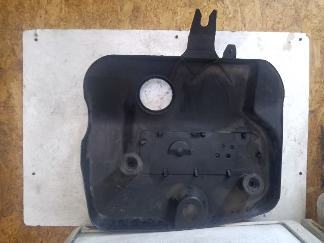 bontott VW SHARAN Felső Motorburkolat