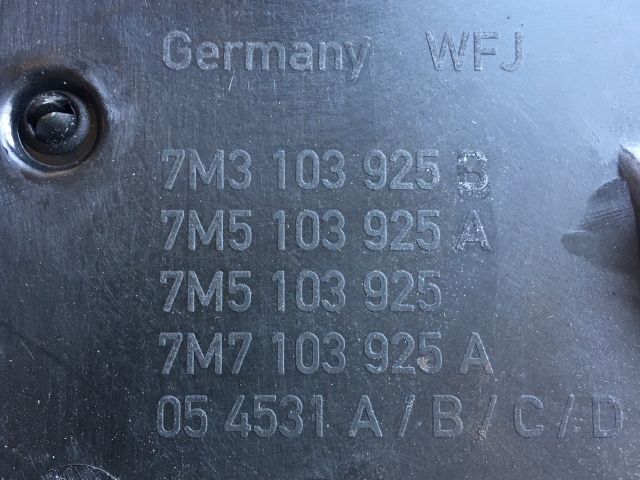 bontott VW SHARAN Felső Motorburkolat