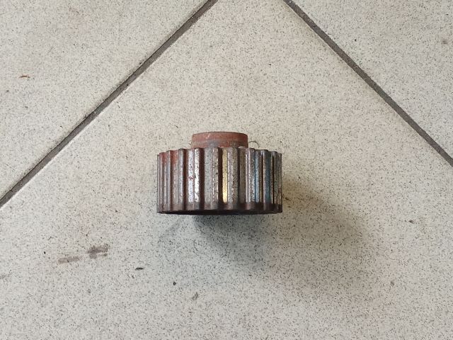 bontott VW SHARAN Főtengely Bordáskerék / Lánckerék