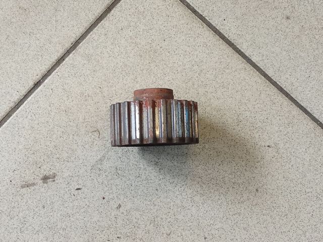 bontott VW SHARAN Főtengely Bordáskerék / Lánckerék