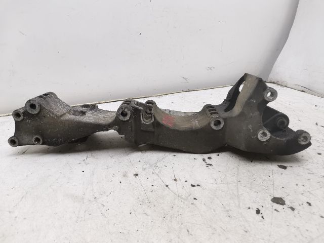 bontott VW SHARAN Generátor Tartó Bak