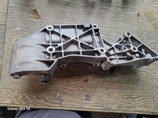 bontott VW SHARAN Generátor Tartó Bak