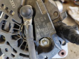 bontott VW SHARAN Generátor