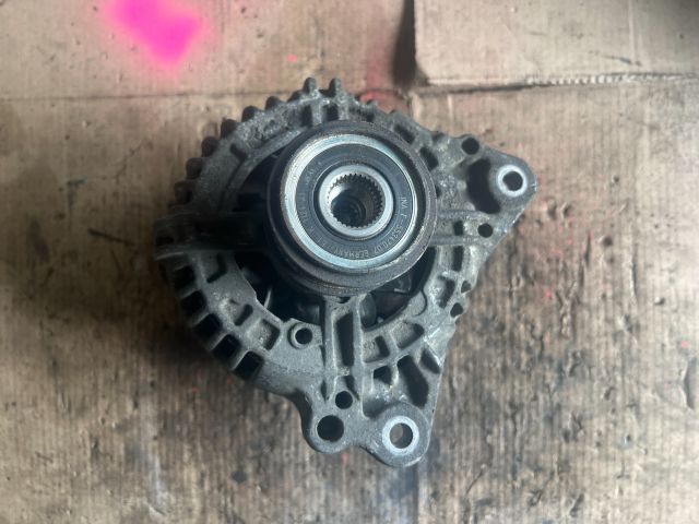 bontott VW SHARAN Generátor