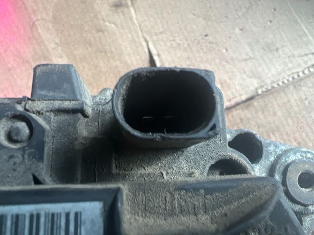 bontott VW SHARAN Generátor