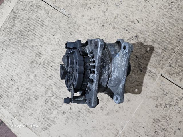 bontott VW SHARAN Generátor