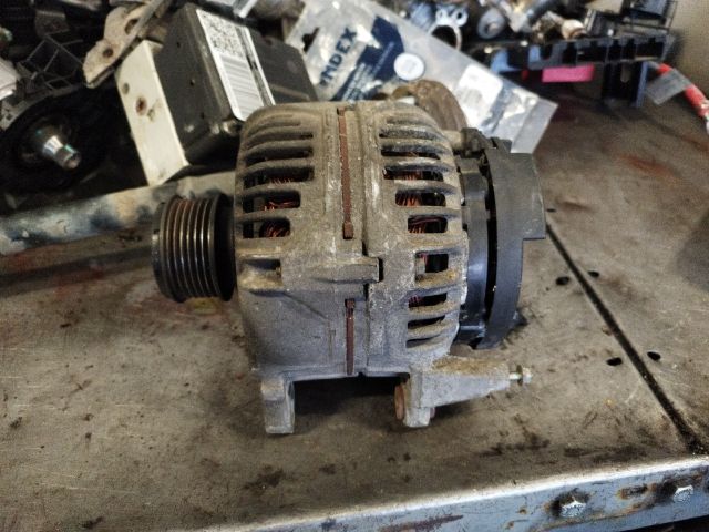 bontott VW SHARAN Generátor