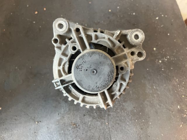 bontott VW SHARAN Generátor